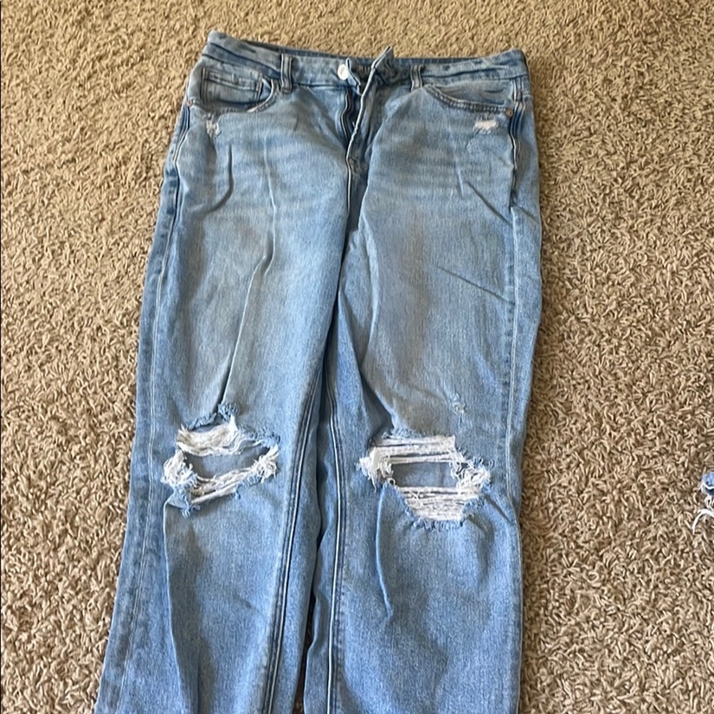 Light wash jeans
